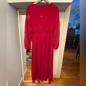 Red/maroon long sleeve dress